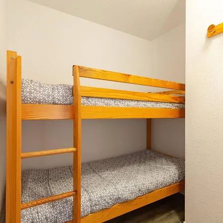 Apartment Peyragudes 6 Pers, Balcon, Ski, Parking - Fr-1-695-75 Gouaux-de-Larboust